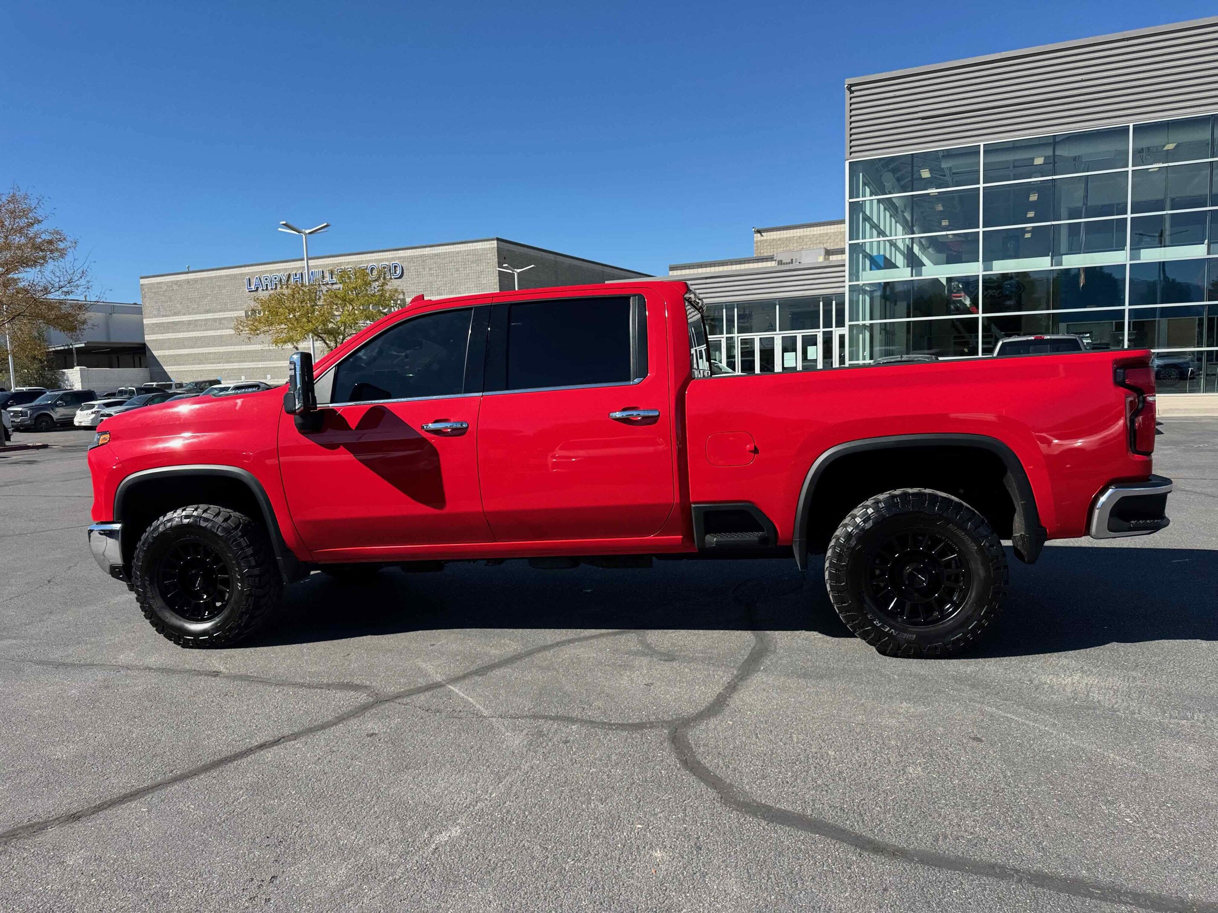 2024 Chevrolet Silverado 3500HD LTZ photo 4