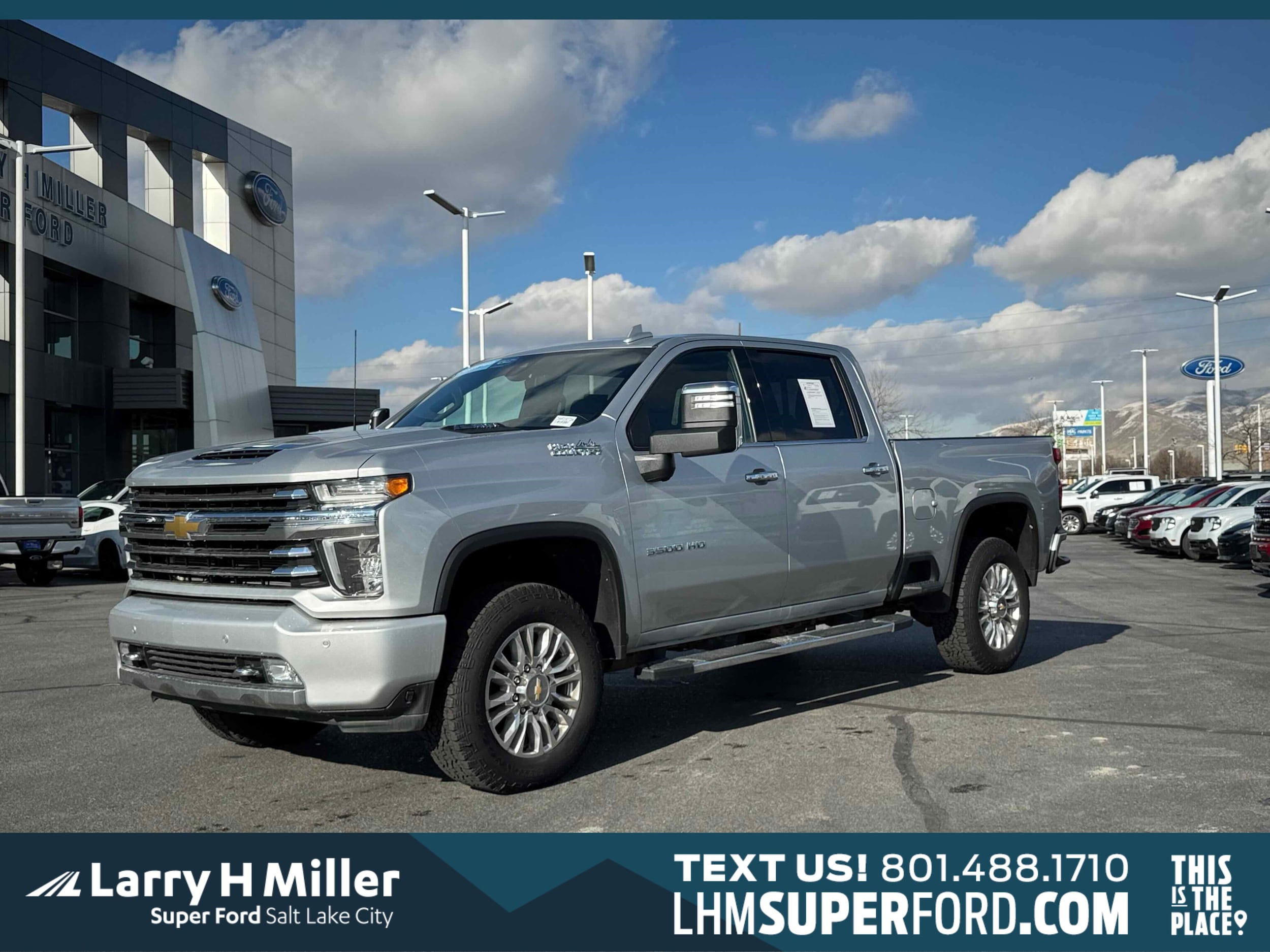2023 Chevrolet Silverado 3500HD High Country's photo