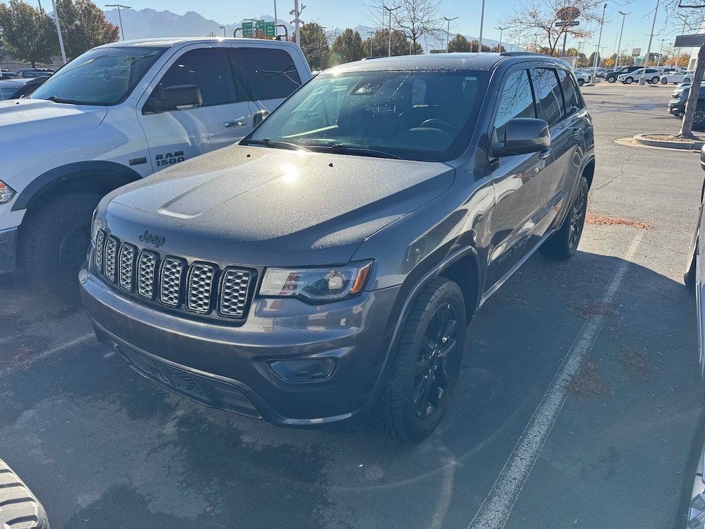 Used 2021 Jeep Grand Cherokee Laredo X SUV