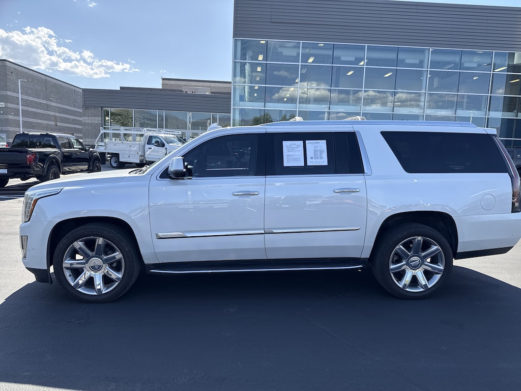 Used 2019 Cadillac Escalade ESV Luxury SUV