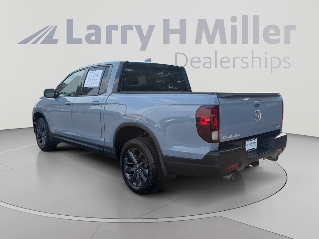 Used 2023 Honda Ridgeline Sport Truck Crew Cab