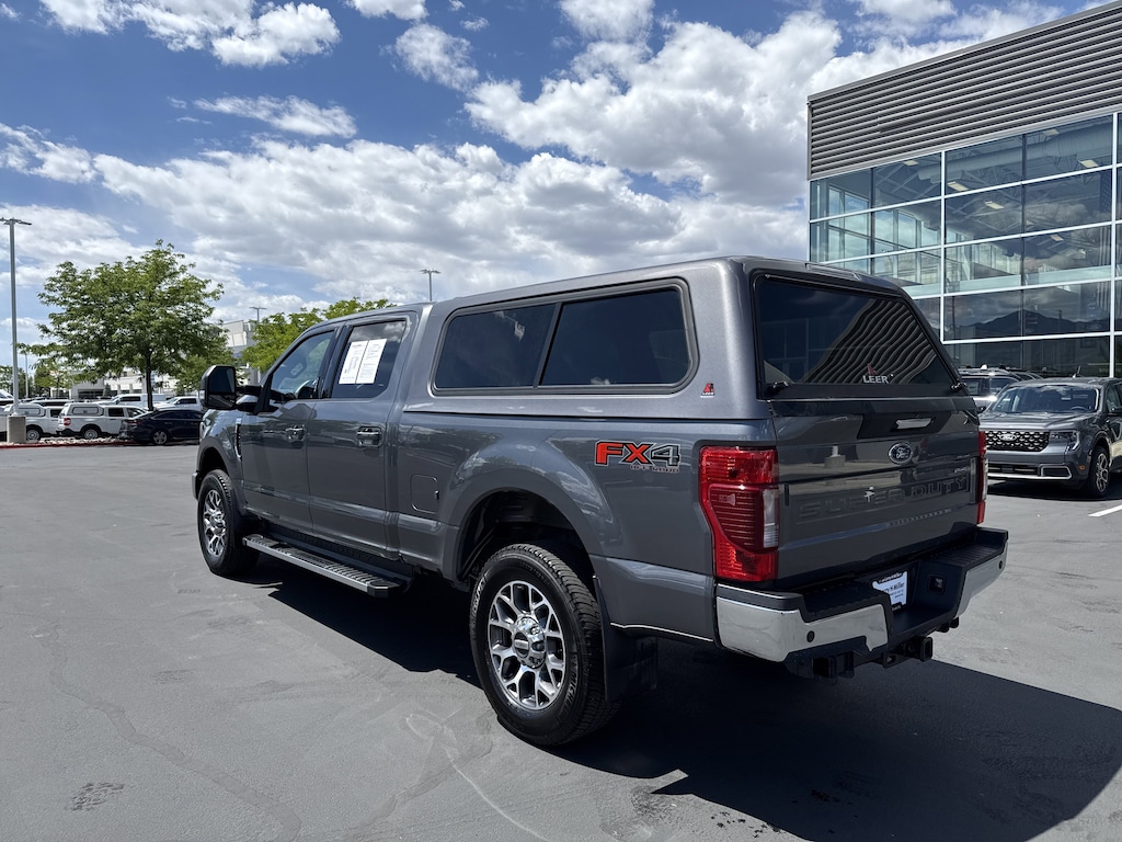 Used 2022 Ford F-250 LARIAT Truck Crew Cab