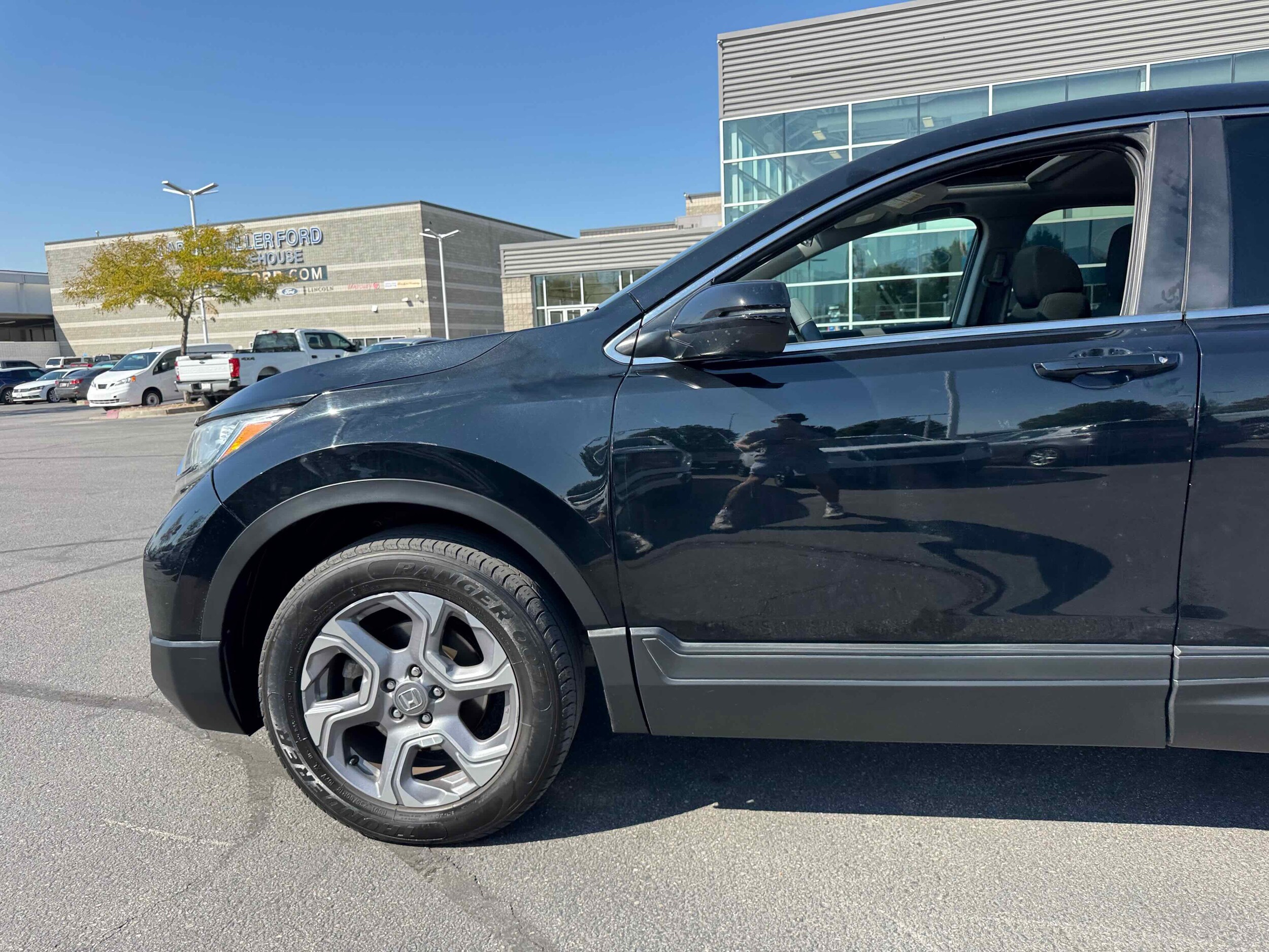 2019 Honda CR-V EX photo 3