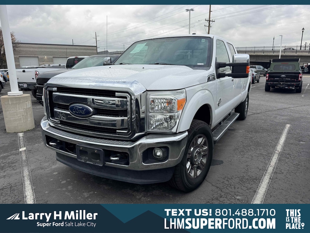Used 2016 Ford F-250 Lariat Crew Cab Truck