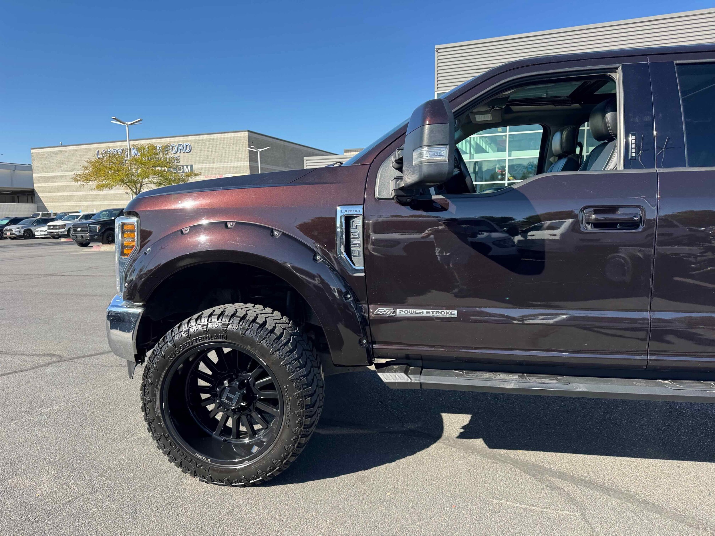 2019 Ford F-350 Lariat photo 3