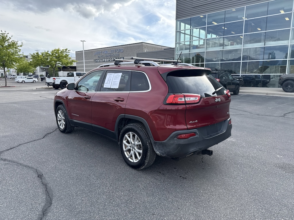 Used 2017 Jeep Cherokee Latitude SUV