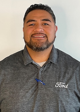 Staff member Alex Tafaoga from ID_dd5d51b423bb