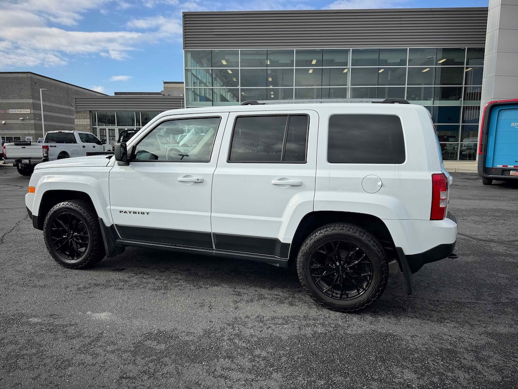 Used 2016 Jeep Patriot Sport SE SUV
