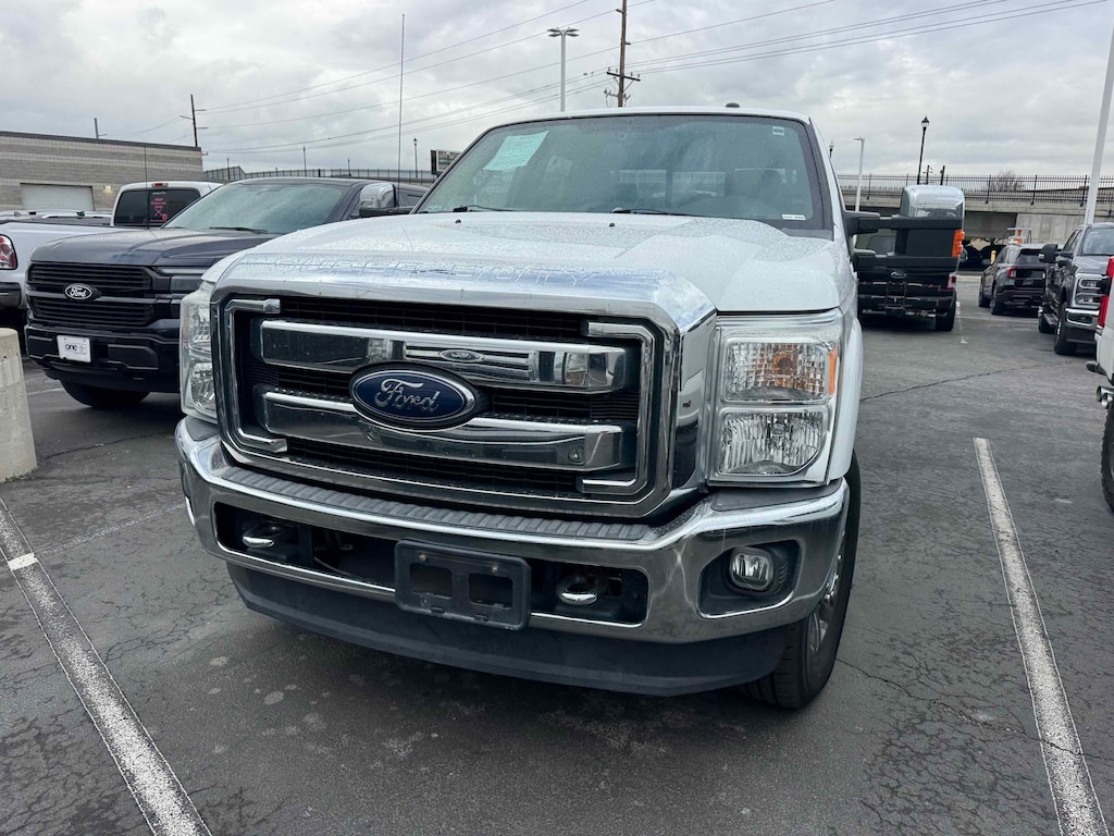 Used 2016 Ford F-250 Lariat Crew Cab Truck