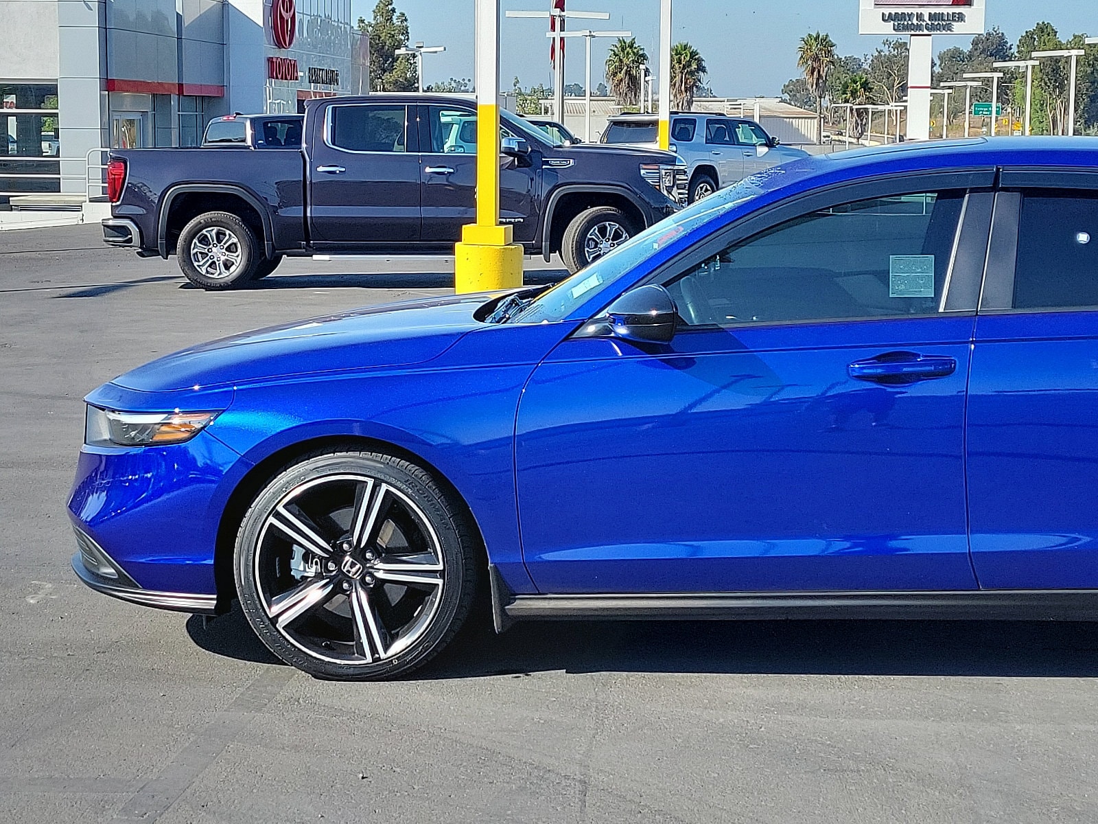 Used 2023 Honda Accord Hybrid Sport with VIN 1HGCY2F57PA045771 for sale in Lemon Grove, CA