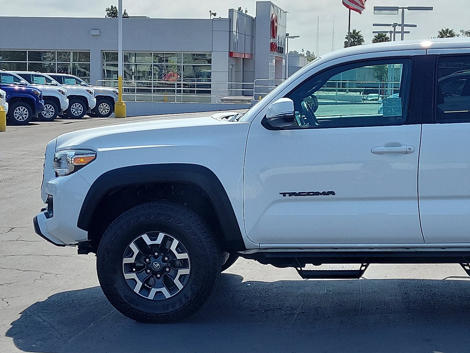 Certified 2020 Toyota Tacoma TRD Off Road with VIN 3TMCZ5AN3LM357345 for sale in Lemon Grove, CA