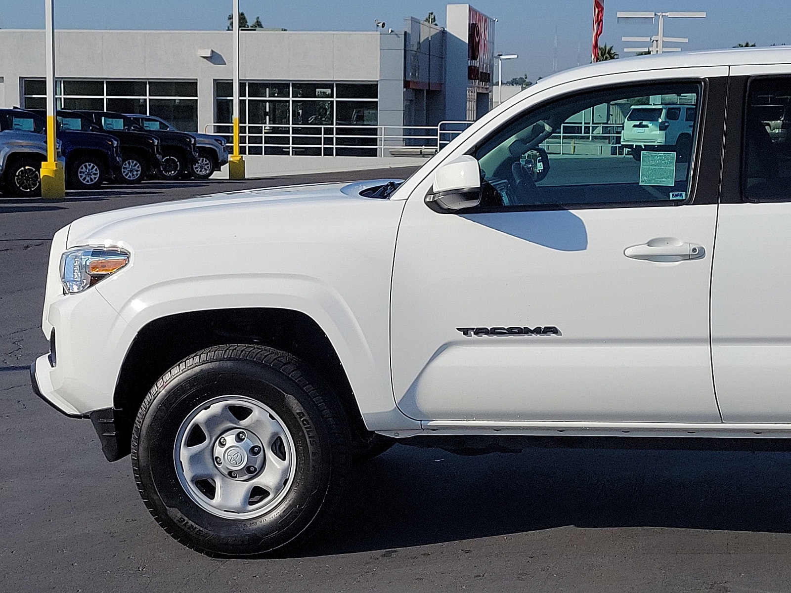 Certified 2019 Toyota Tacoma SR5 with VIN 5TFAX5GNXKX152361 for sale in Lemon Grove, CA