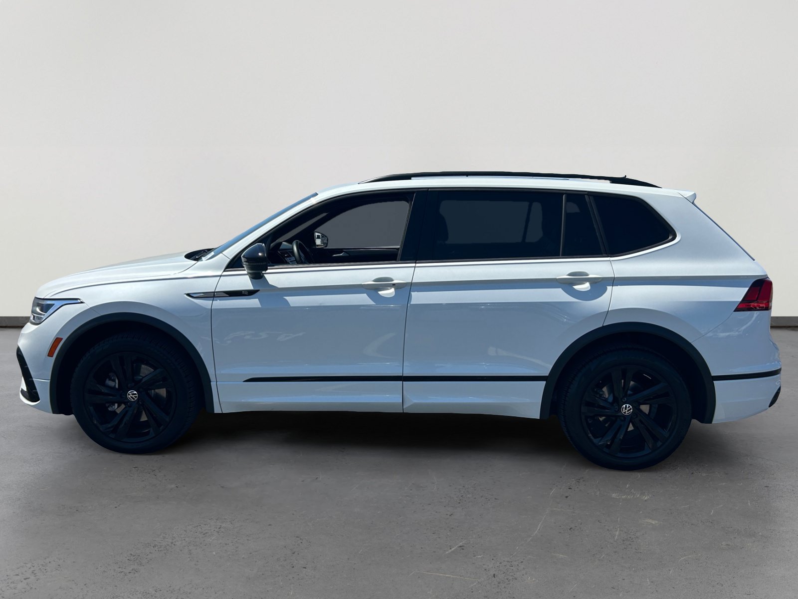 3VVCB7AX3RM109253