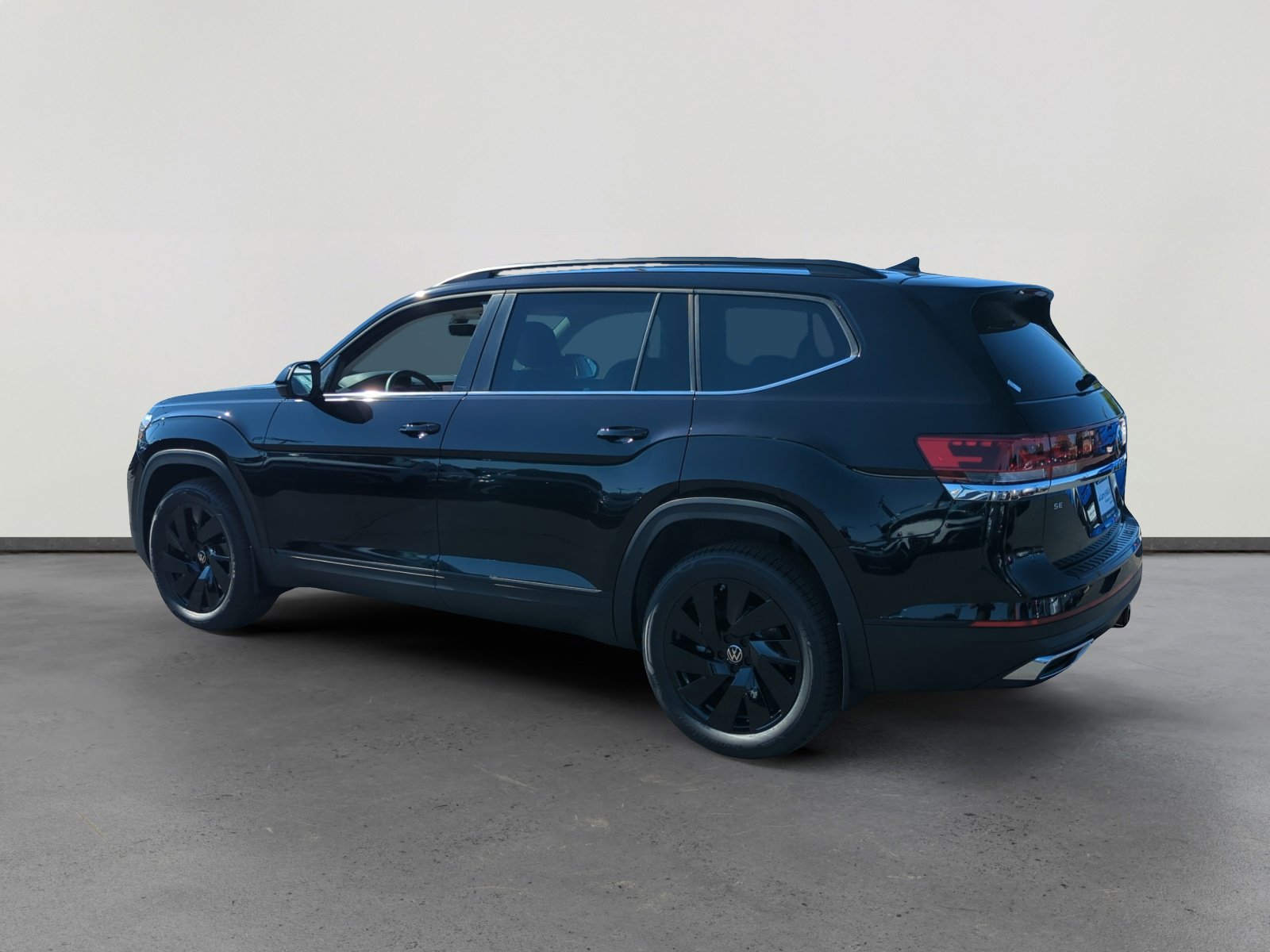2026 Volkswagen Atlas SE Technology photo 3
