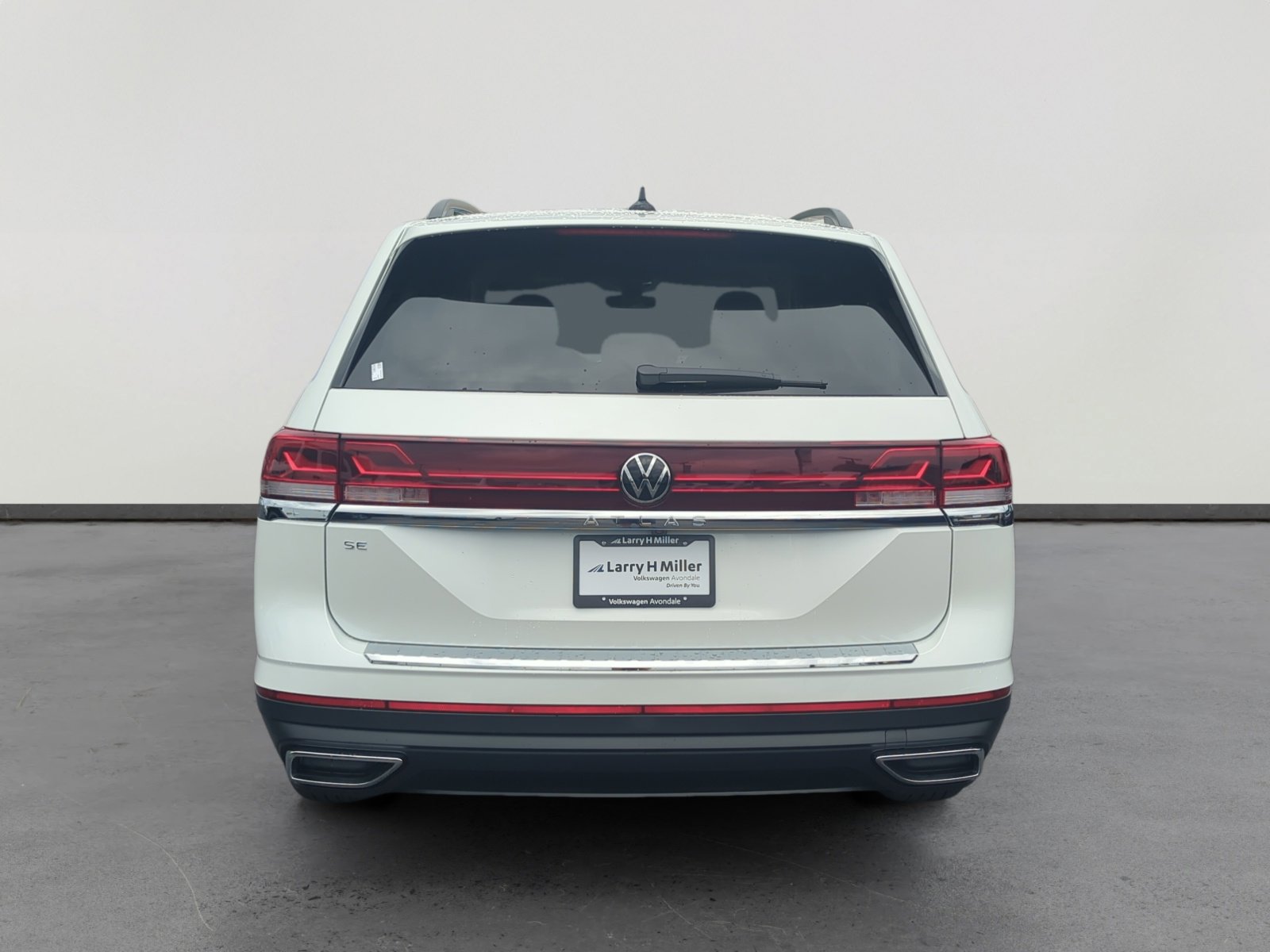2026 Volkswagen Atlas SE photo 4