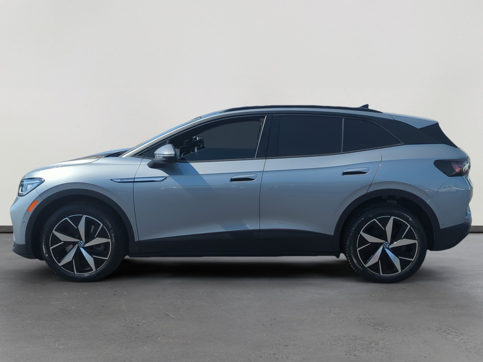 2023 Volkswagen ID.4 Pro S photo 2