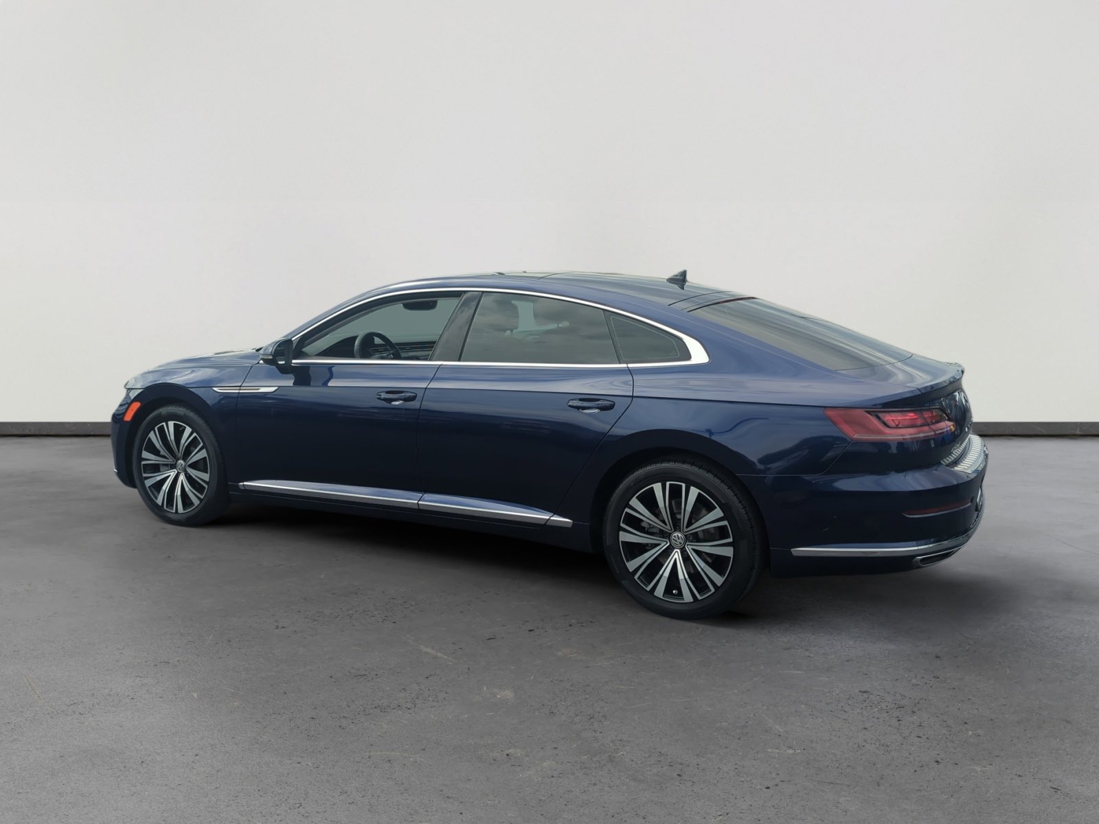 2019 Volkswagen Arteon SEL photo 3