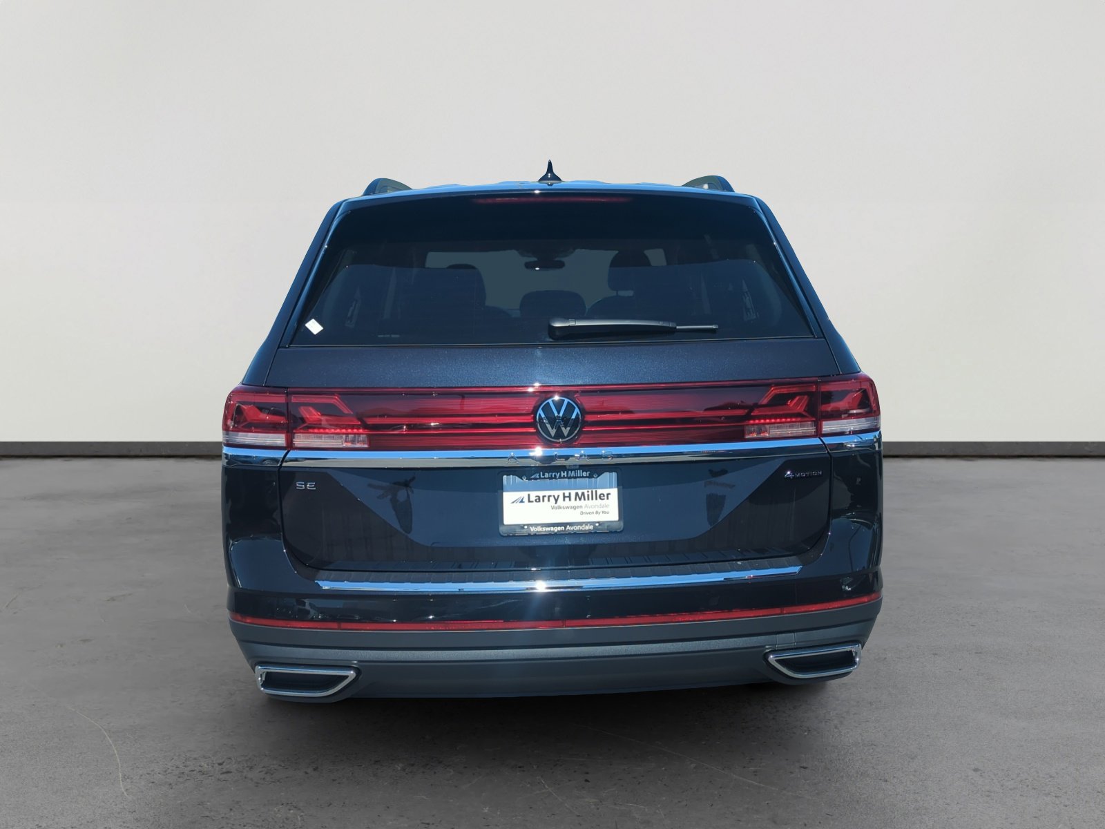 2026 Volkswagen Atlas SE photo 4