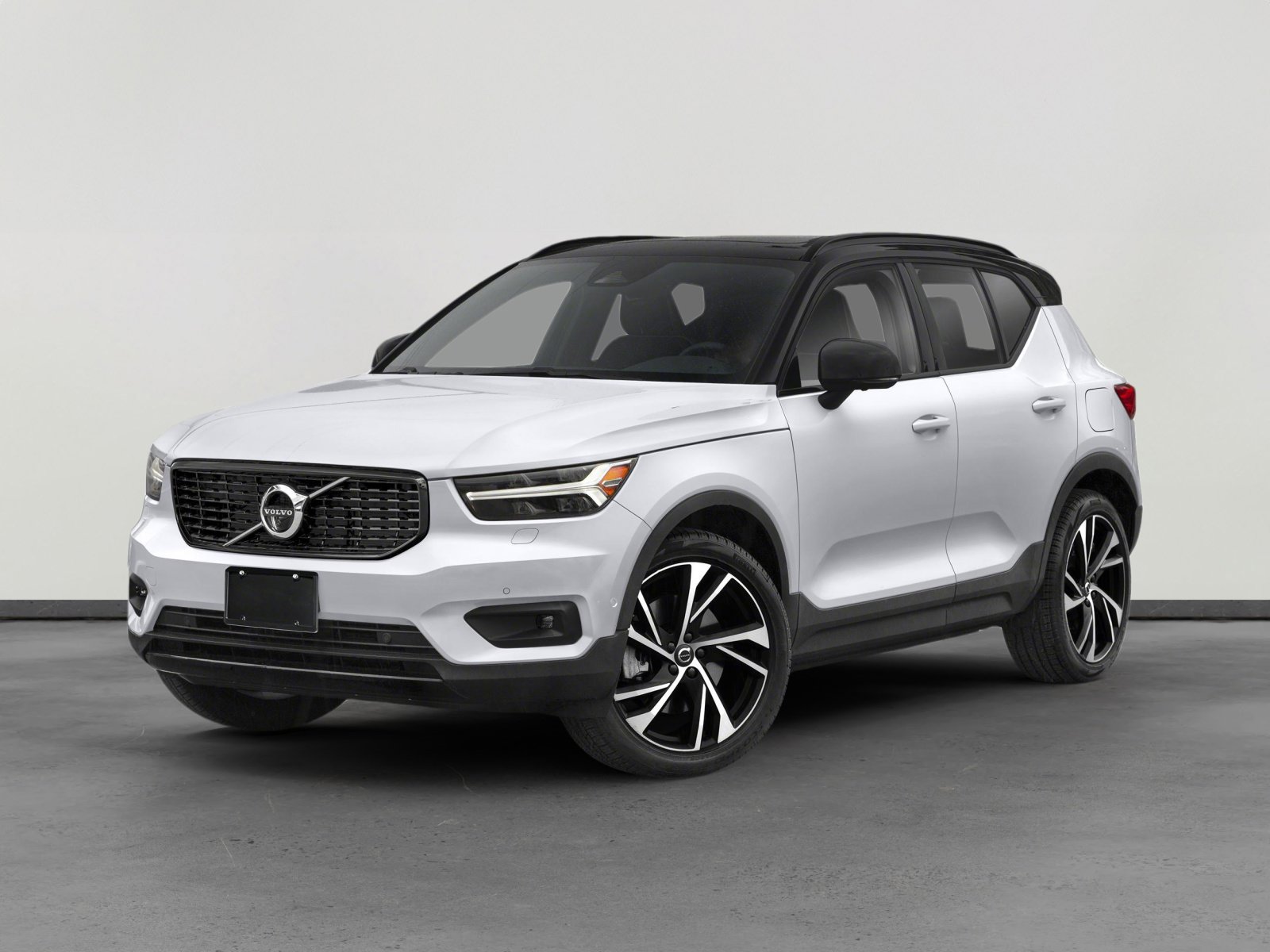 2021 Volvo XC40 R-Design's photo
