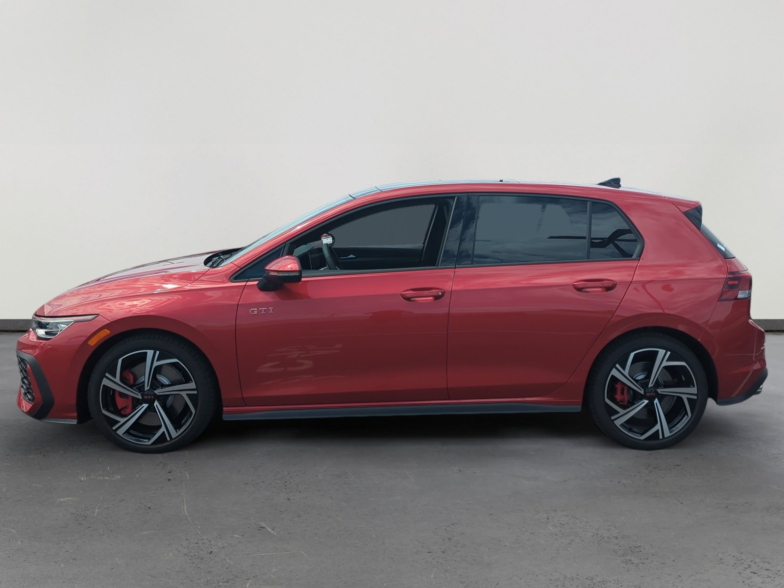 2025 Volkswagen Golf GTI SE photo 2