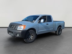 2010 Nissan Titan SE Truck King Cab