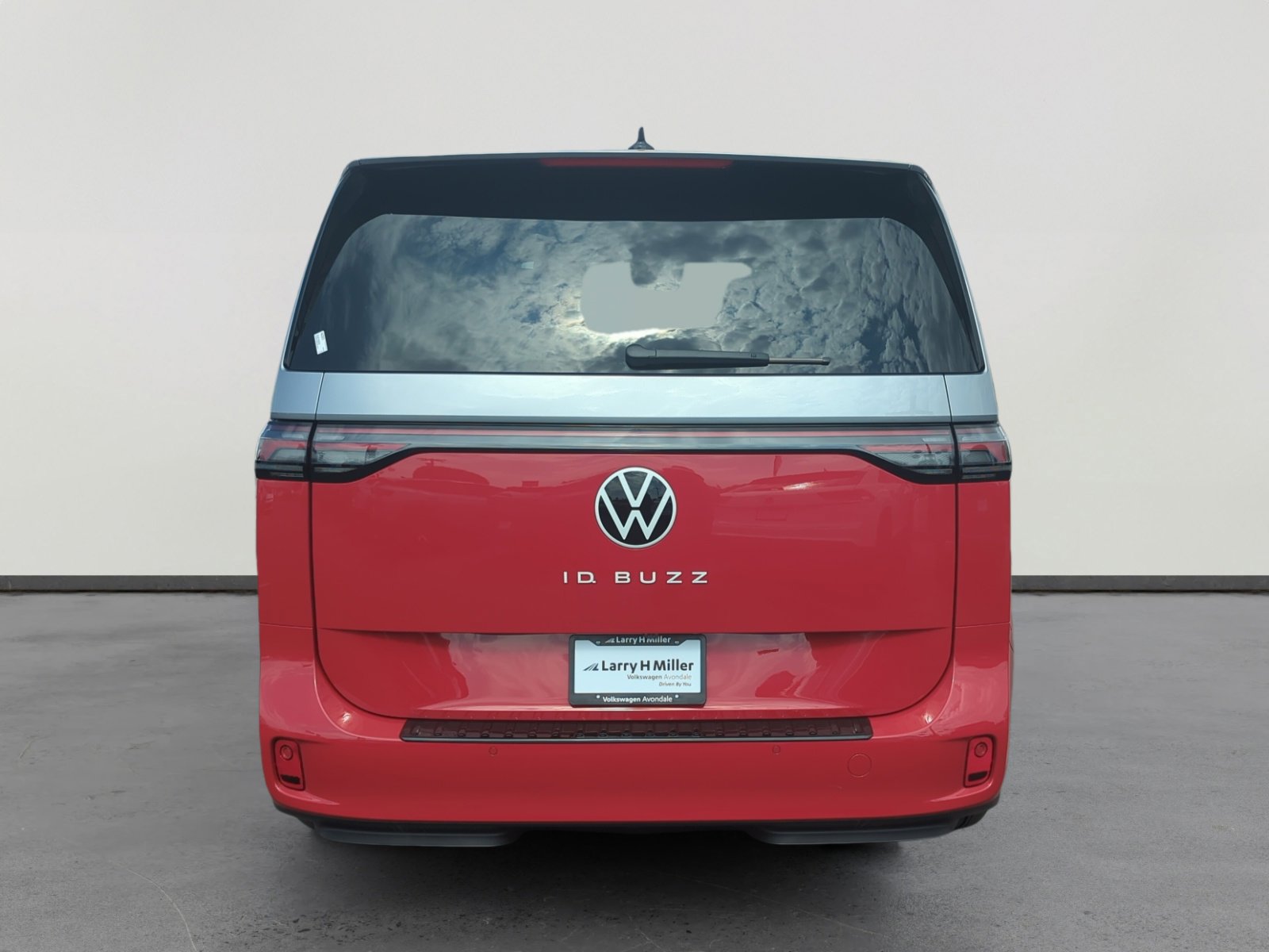 2025 Volkswagen ID. Buzz Pro Plus photo 4