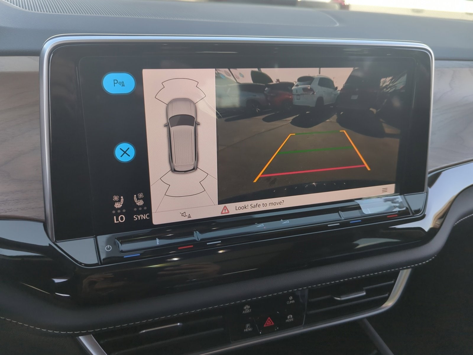 2026 Volkswagen Atlas SE w/Tech - Photo 28