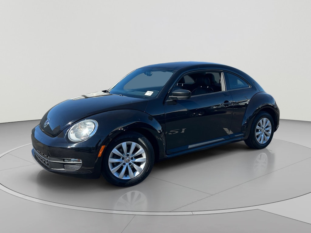 Used 2017 Volkswagen Beetle 1.8T Fleet Edition Hatchback