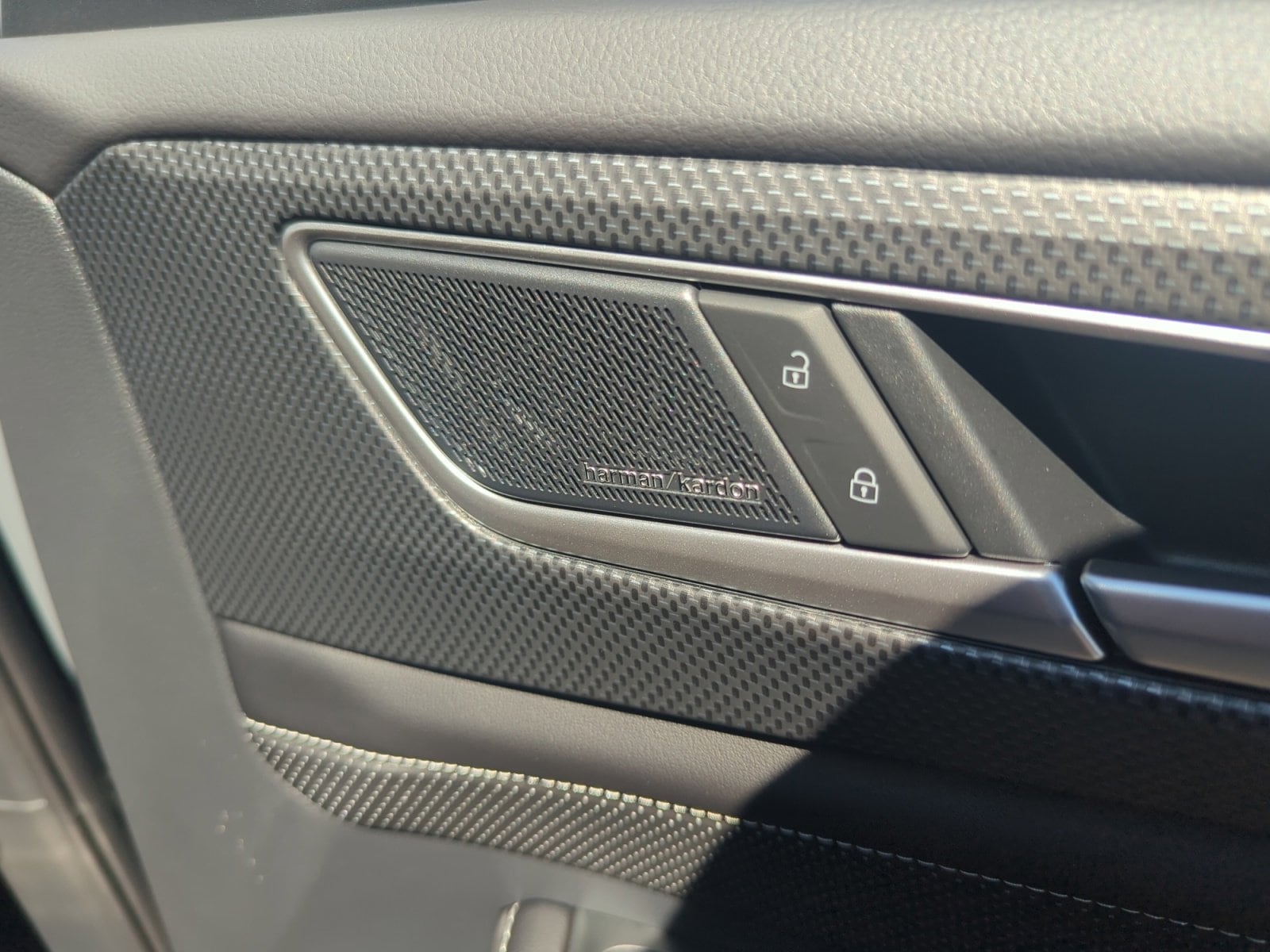 2026 Volkswagen Atlas Cross Sport SEL Premium R-LINE - Photo 26