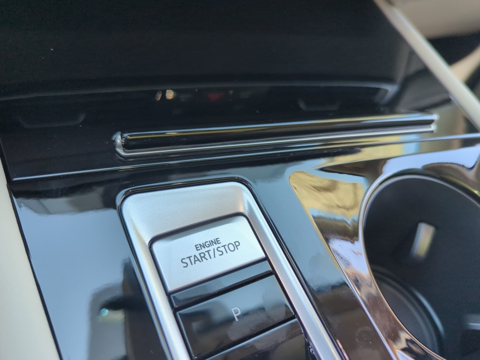2026 Volkswagen Atlas SE w/Tech - Photo 29
