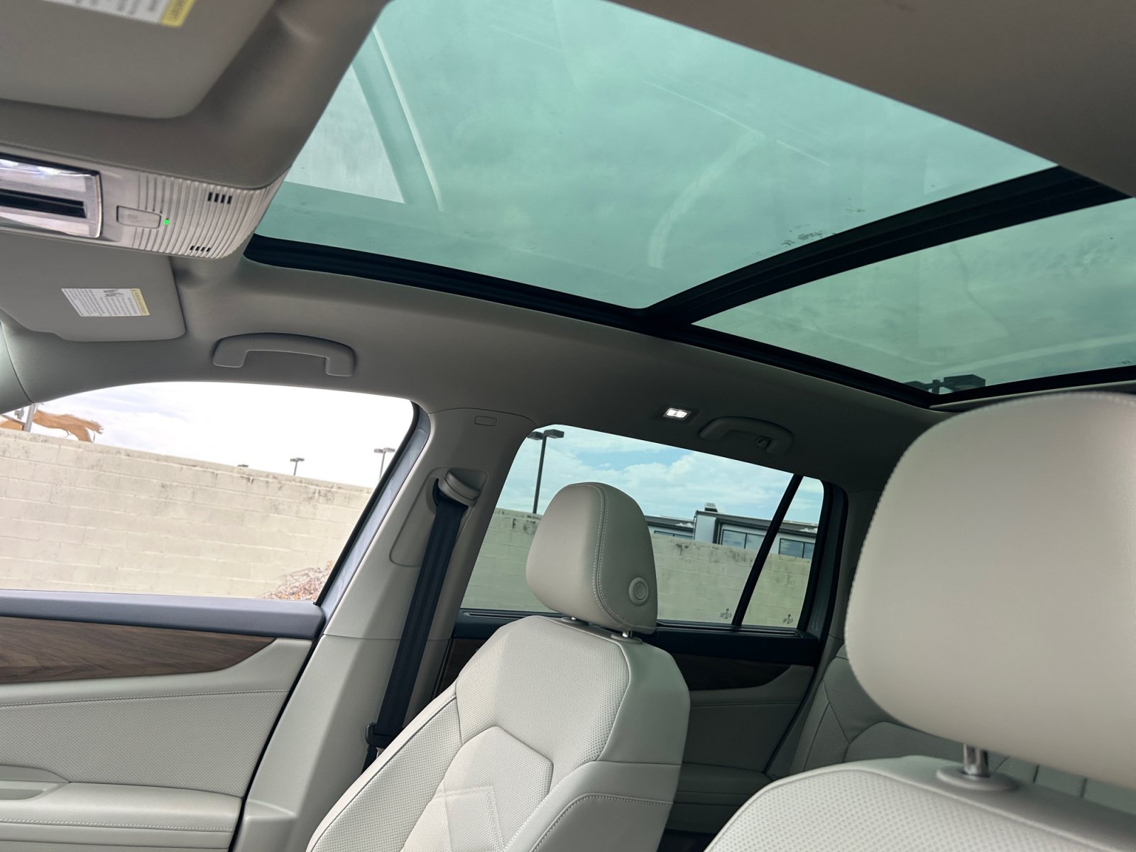2026 Volkswagen Atlas SE w/Tech - Photo 31