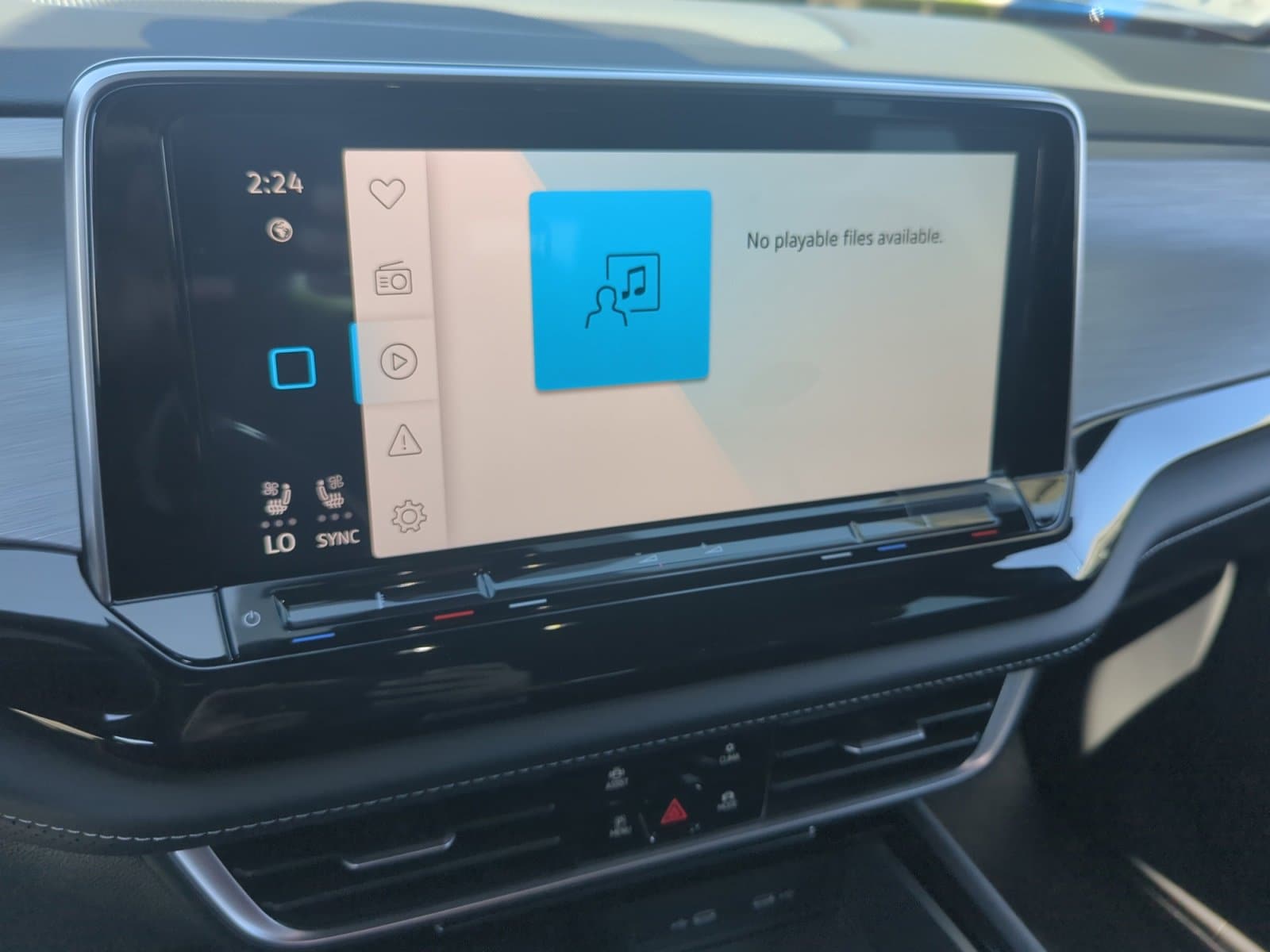 2026 Volkswagen Atlas Cross Sport SE w/Tech - Photo 26