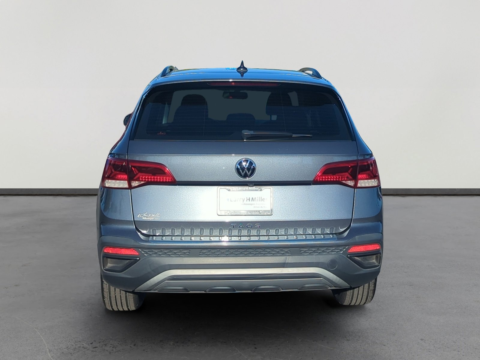 2022 Volkswagen Taos S photo 4