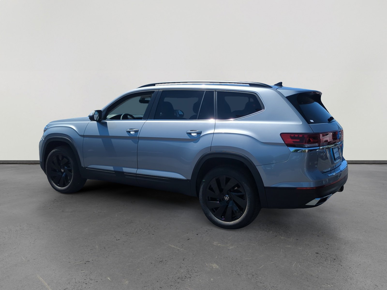 2026 Volkswagen Atlas SE Technology photo 3