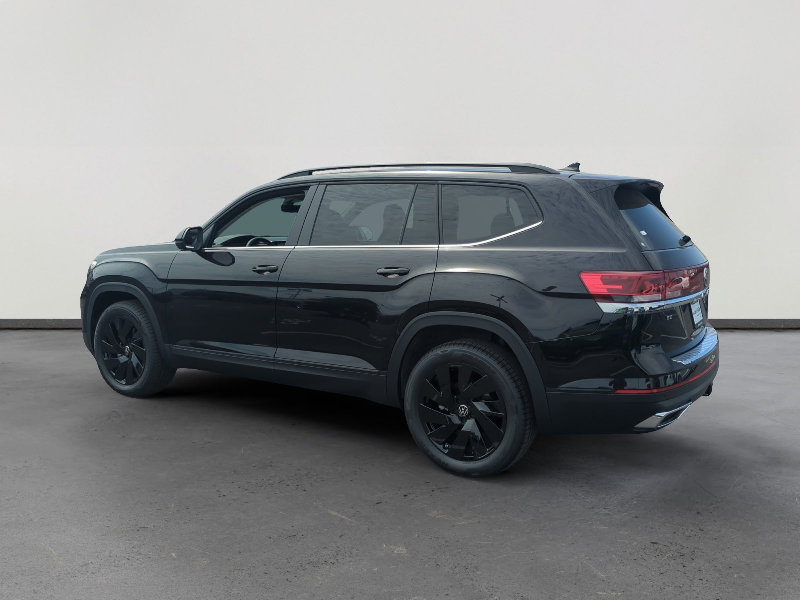 2026 Volkswagen Atlas SE Technology photo 3