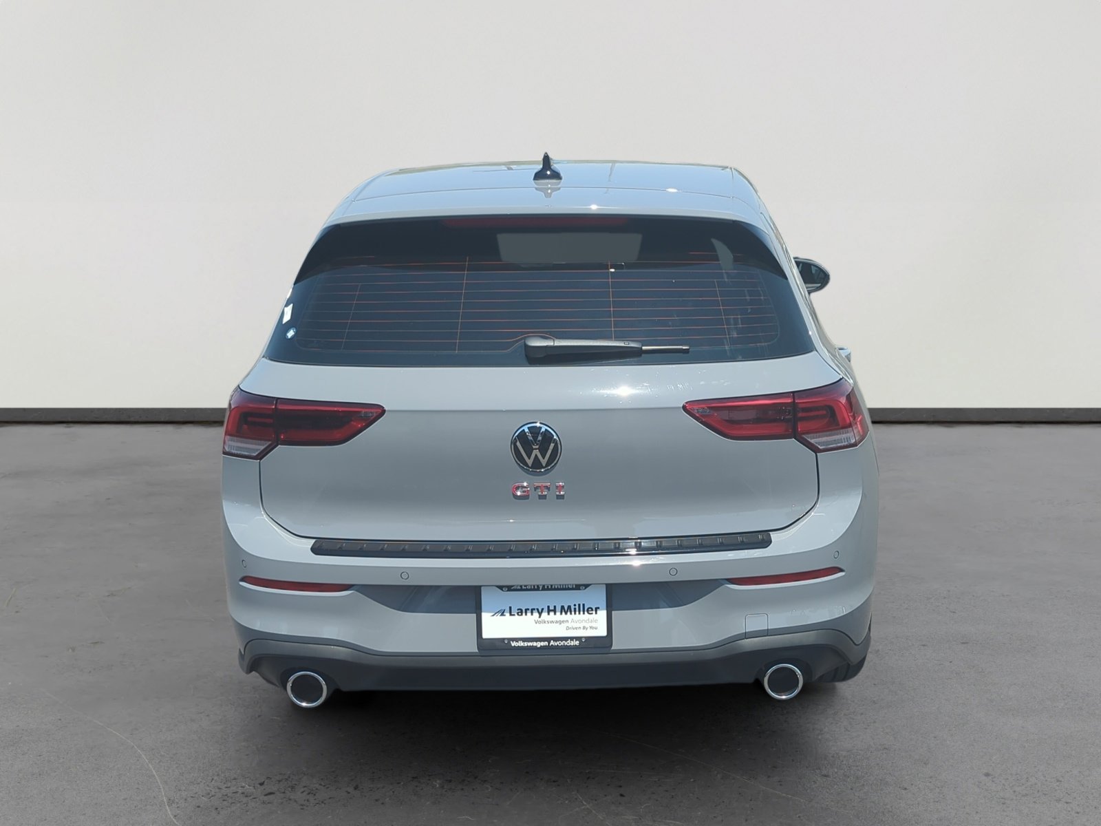 2025 Volkswagen Golf GTI SE photo 4