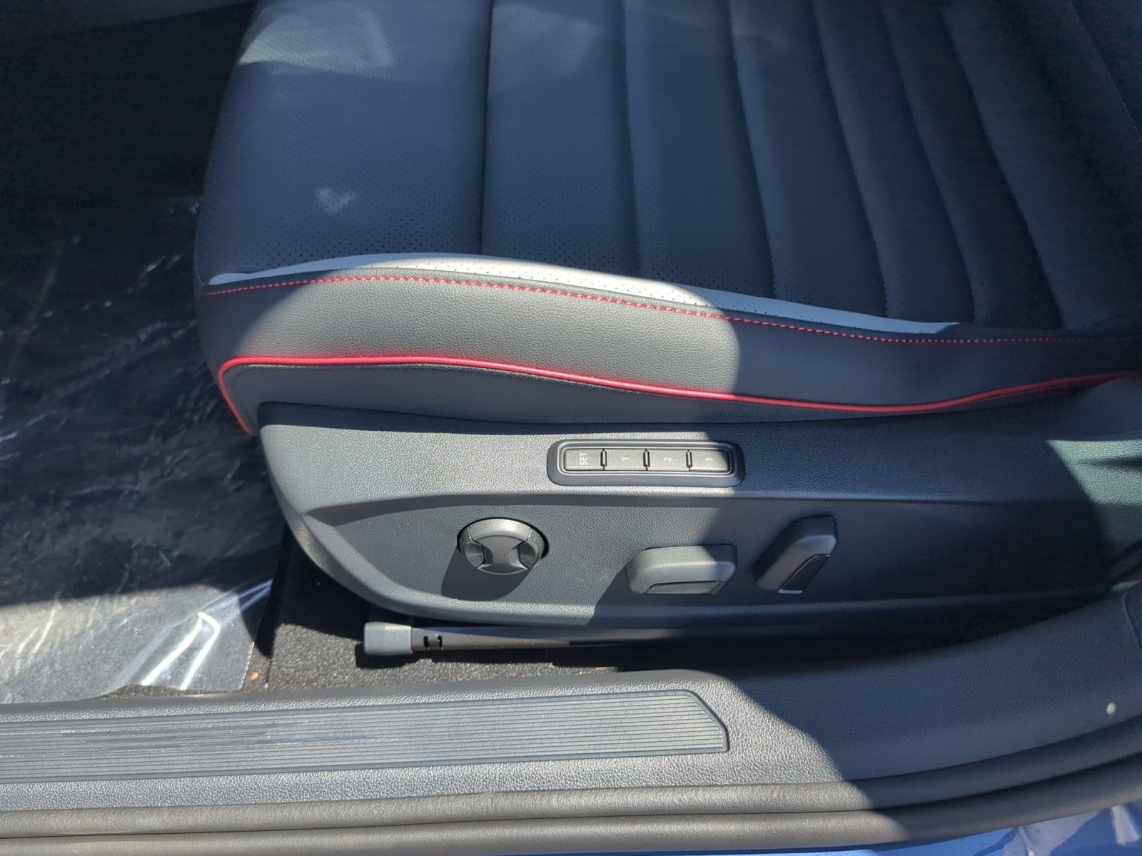 2025 Volkswagen Golf GTI Autobahn - Photo 14