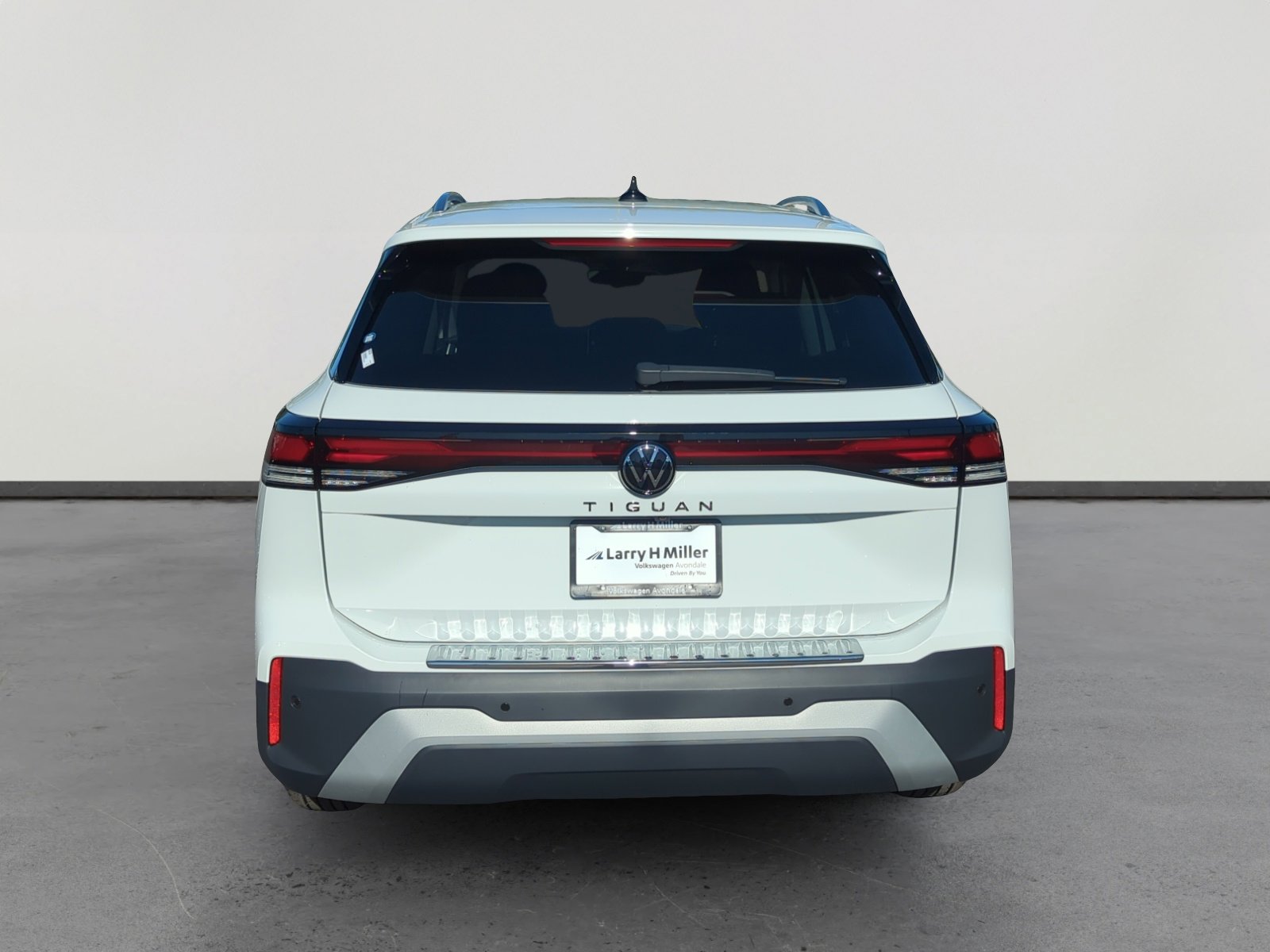 2026 Volkswagen Tiguan S photo 4