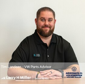 Staff member Tim Landeen from ID_4053d3b09bb6