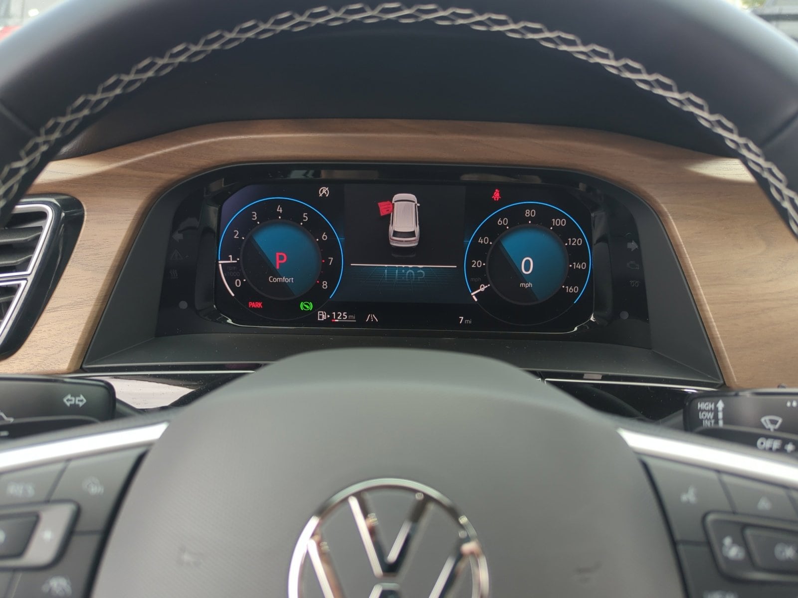 2026 Volkswagen Atlas SE w/Tech - Photo 10