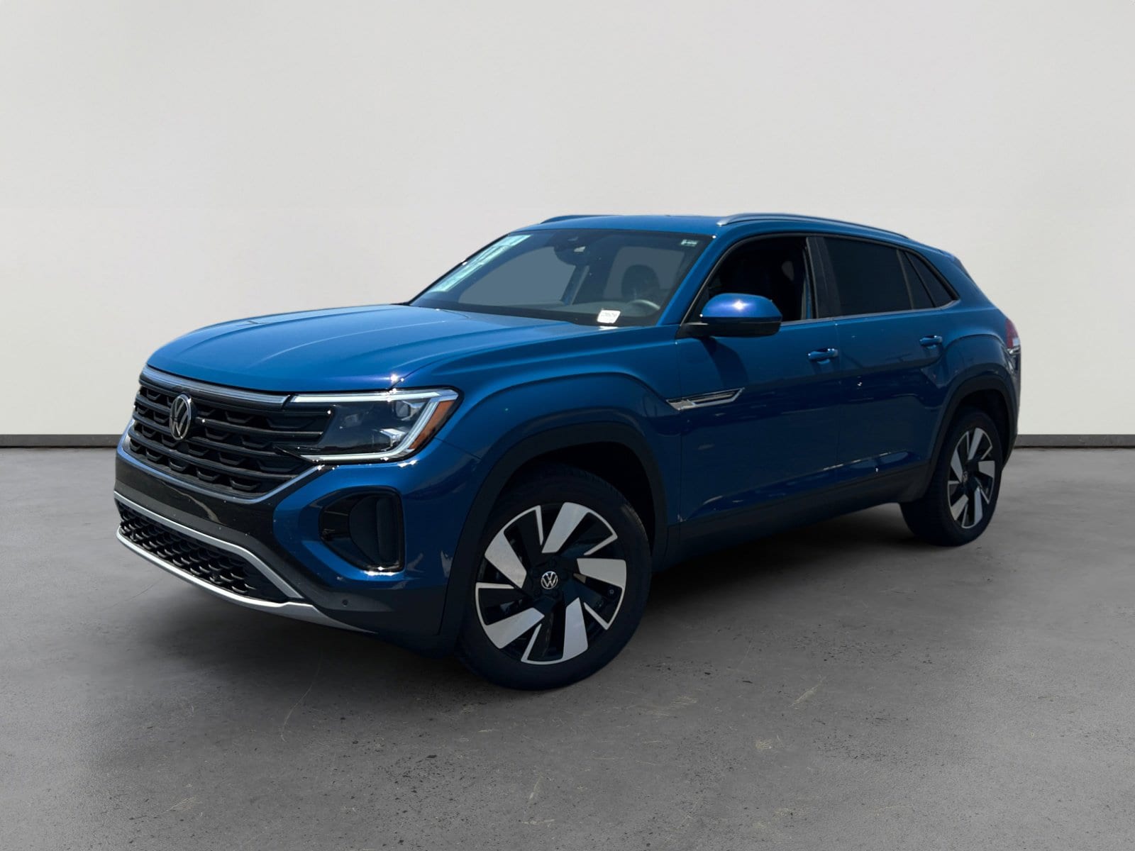 2026 Volkswagen Atlas Cross Sport 2.0T SE w/Tech 4MOTION's photo