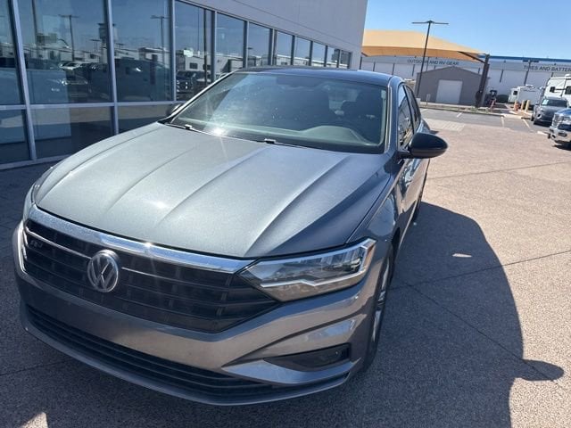 2019 Volkswagen Jetta R-Line