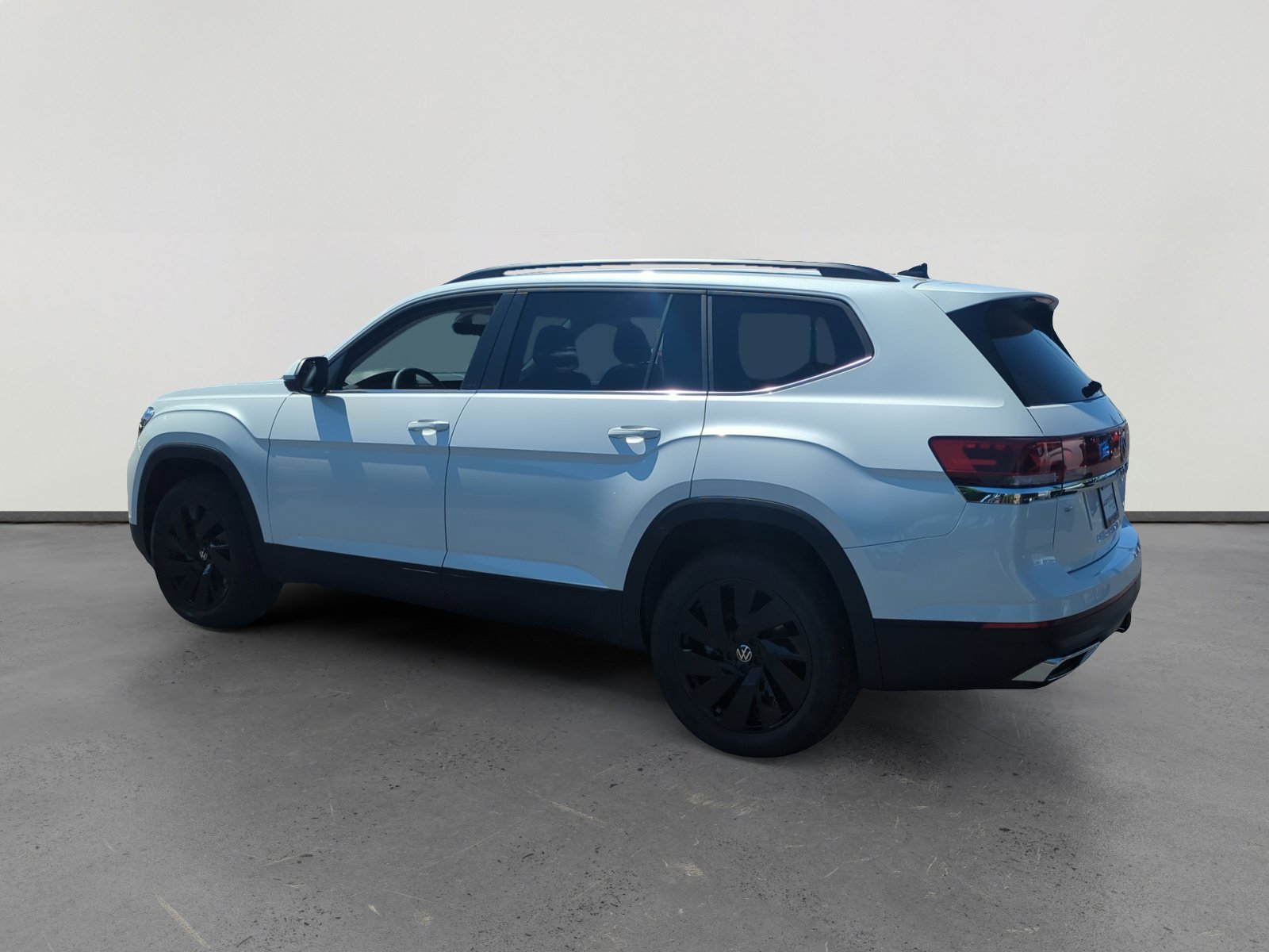 2026 Volkswagen Atlas SE Technology photo 3