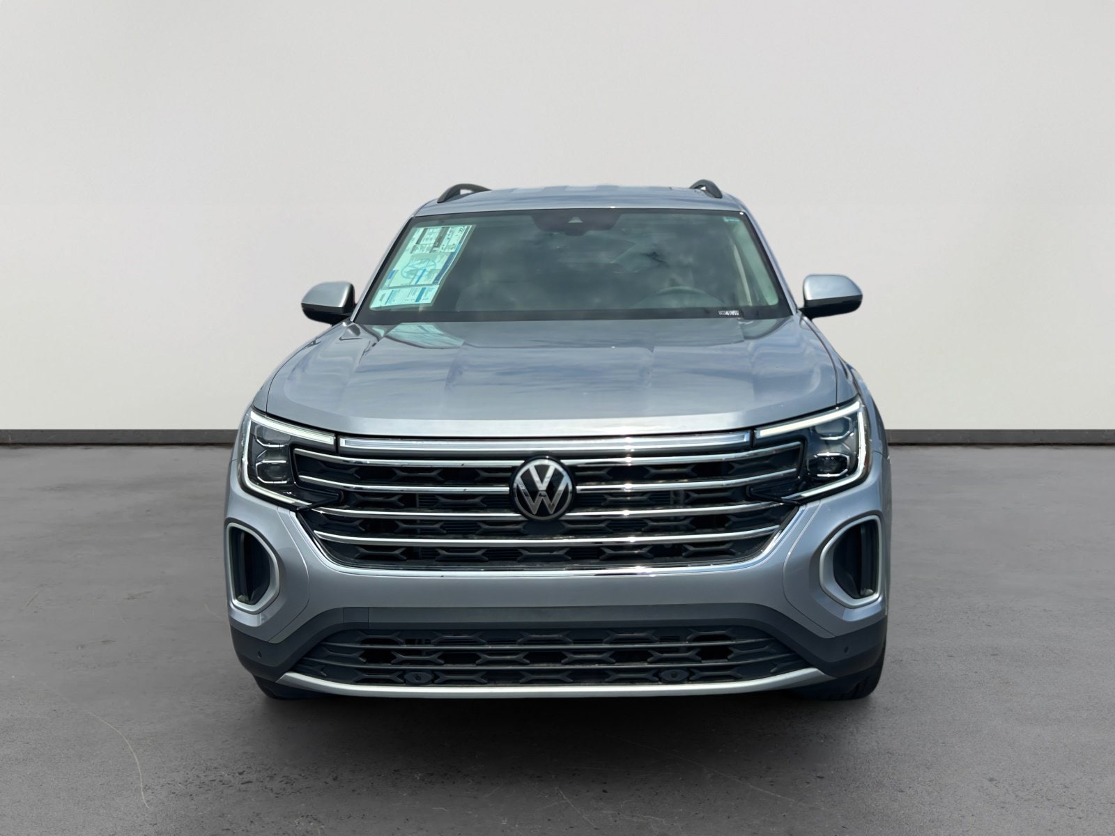 2026 Volkswagen Atlas SE w/Tech - Photo 8