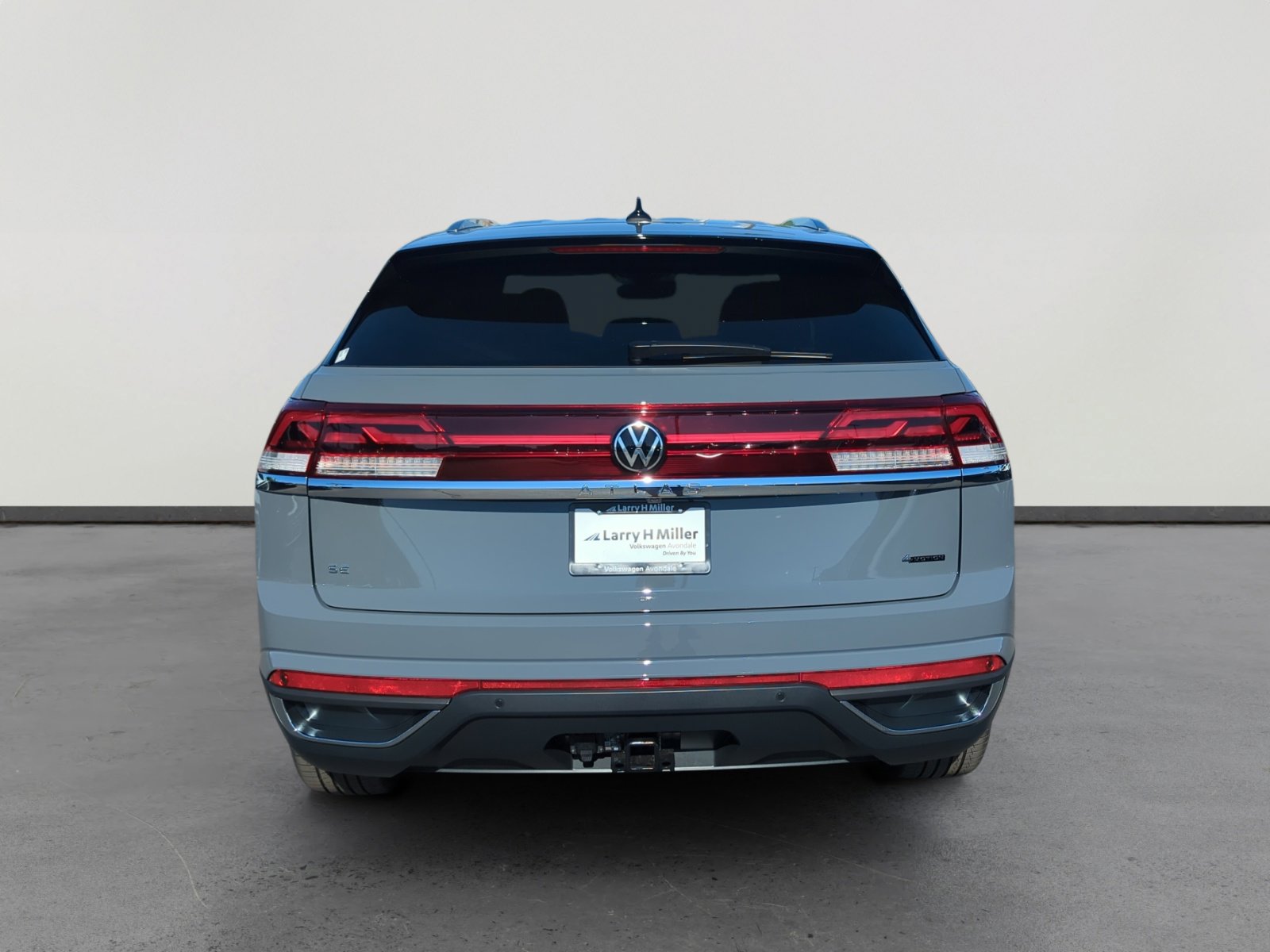 2026 Volkswagen Atlas Cross Sport SE Technology photo 3