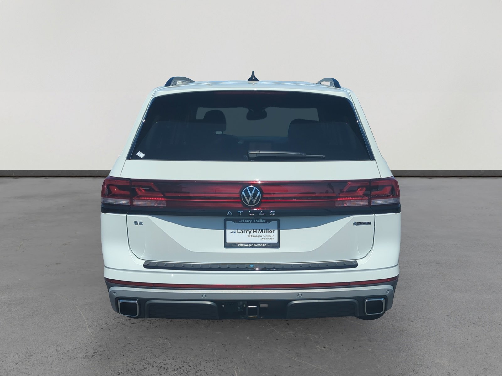 2025 Volkswagen Atlas Peak Edition SE photo 3