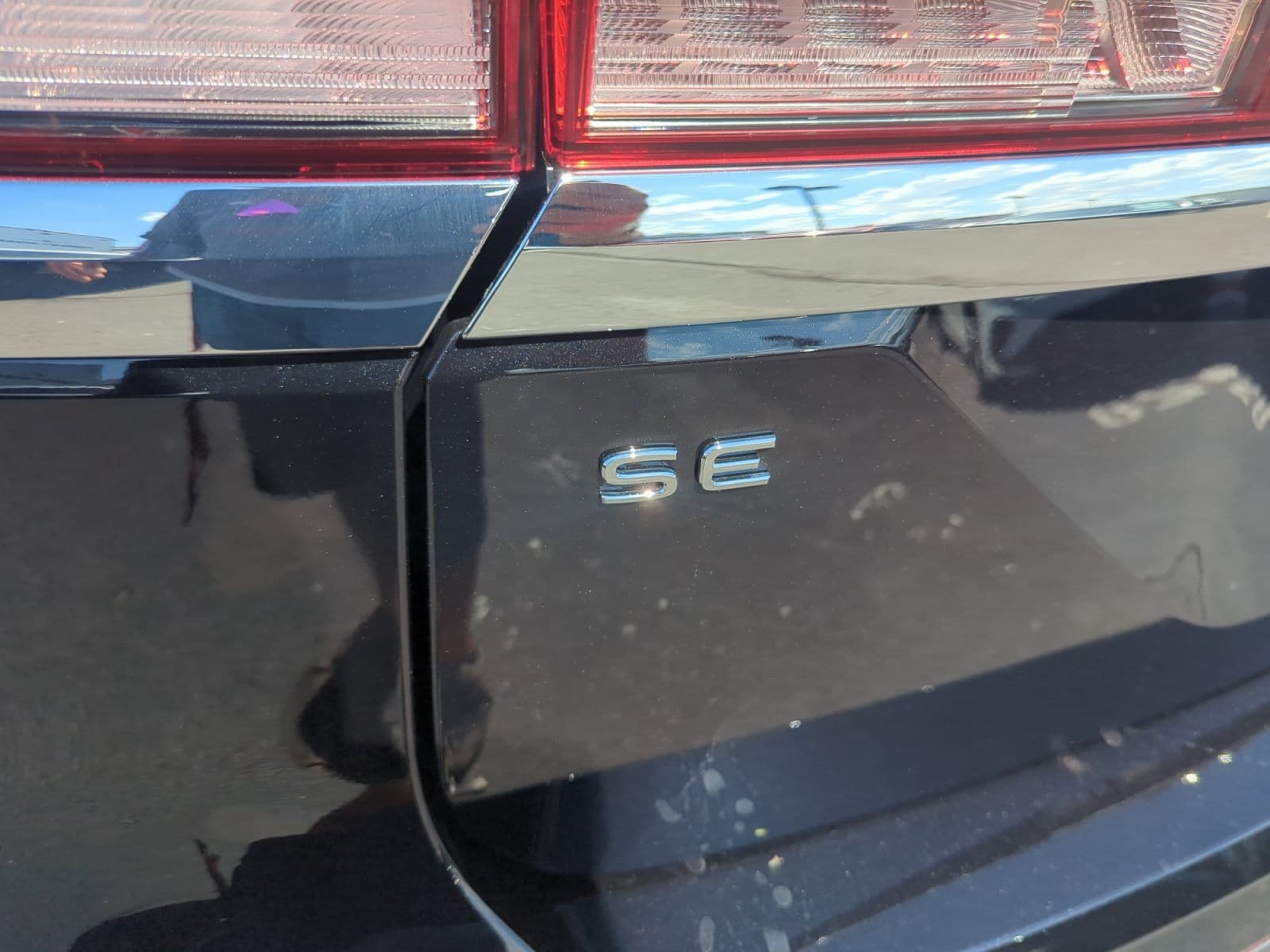 2026 Volkswagen Atlas SE w/Tech - Photo 23