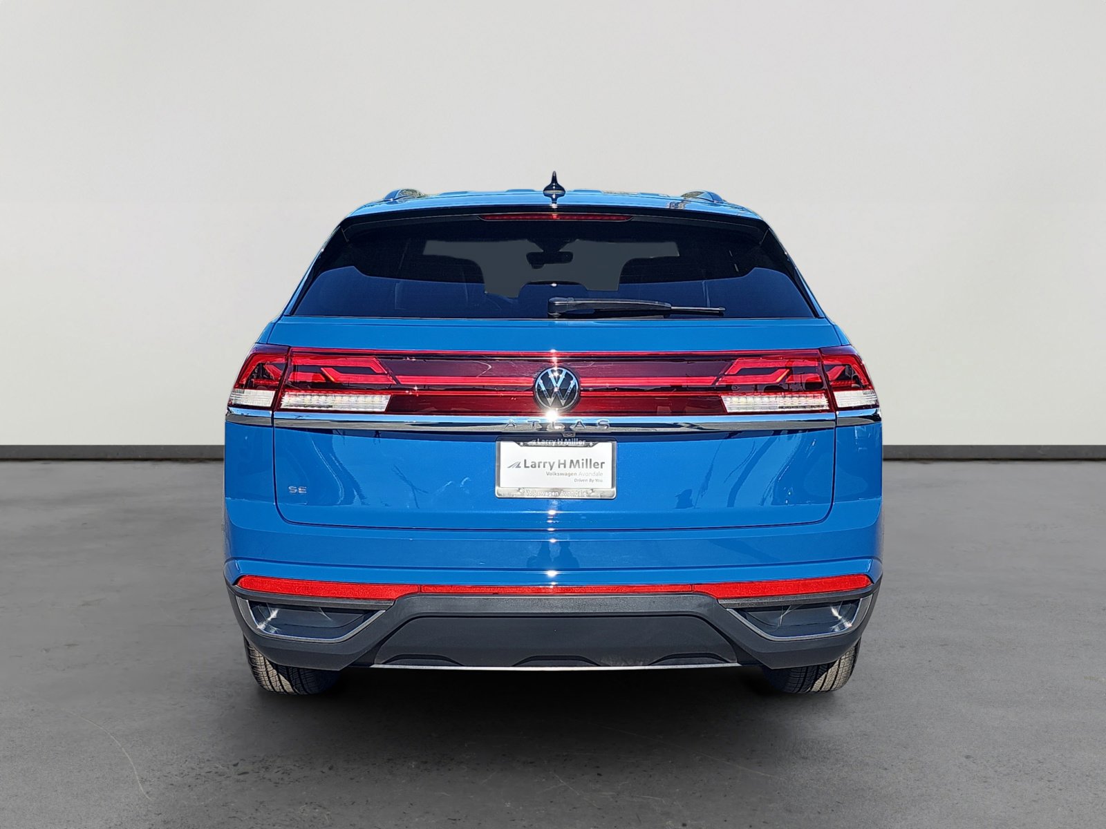2025 Volkswagen Atlas Cross Sport SE photo 4