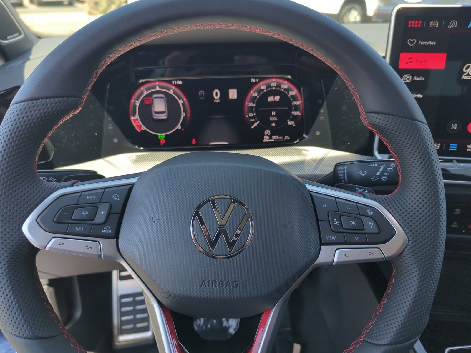 2025 Volkswagen Golf GTI Autobahn - Photo 9