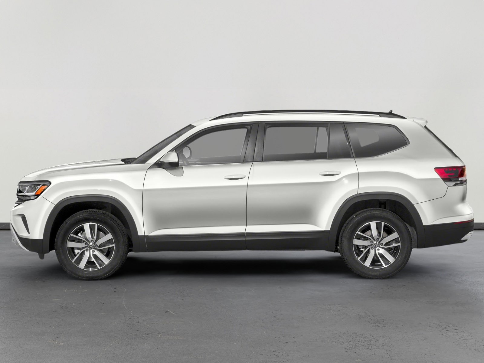 2021 Volkswagen Atlas V6 SE Technology R-Line photo 2